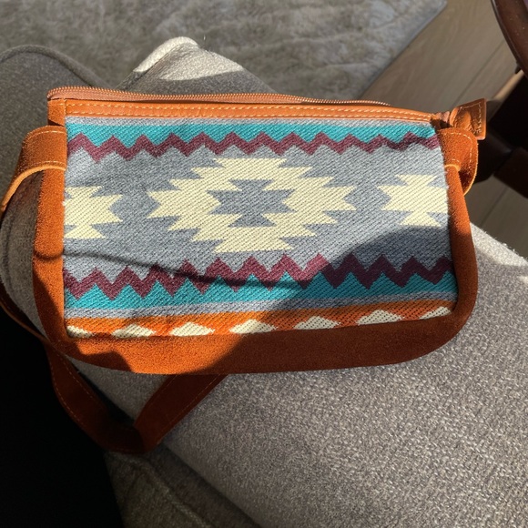 Multicolor Patterned Shoulder Bag - Picture 2 of 5